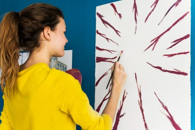 Tips on Choosing the Right Style of Posters for Your Room Aesthetics: Black and White, Fine Art, or Modern cover picture