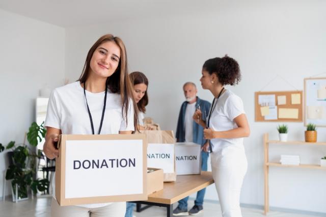 How To Support Those Living In Poverty and Make A Difference cover picture