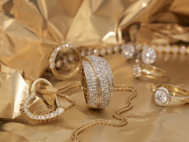 Forever In Harmony: Redefining Luxury Jewelry and Fashion with Accessibility and Style cover picture