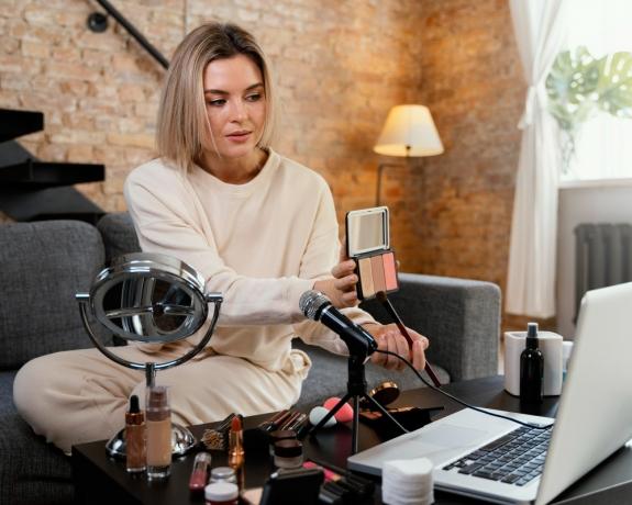 Why Influencers and Brands Trust HighSocial for Long-Term TikTok Growth cover picture