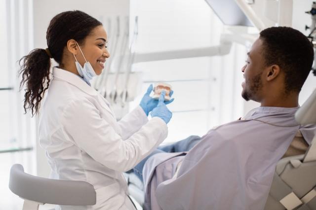 7 Factors Determining How Often You Should See a Dentist cover picture