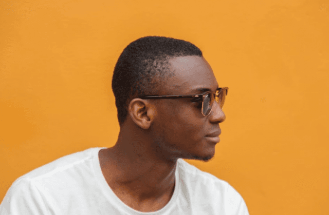 How to Reduce Forehead Size Through Hair Transplantation cover picture