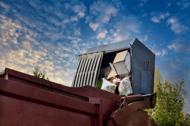 Renting a Dumpster for Your Spring Cleaning: Tips and Tricks cover picture