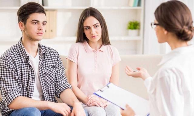 10 Signs You May Need Couples Counselling cover picture