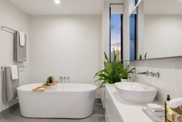Bathroom Remodel in Maryville TN: Transform Your Space with Top Local Experts cover picture