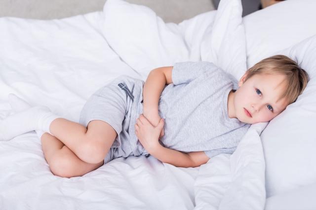 7 Explanations from Pediatricians on Persistent Stomach Pain in Kids cover picture