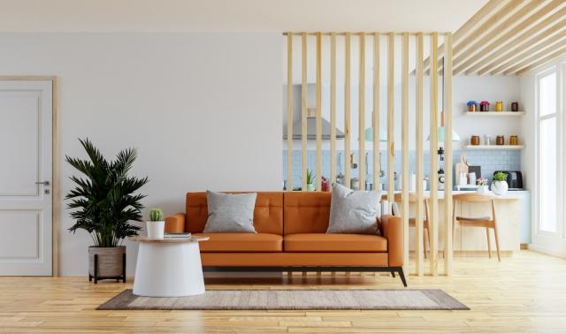 Selling Home in a Difficult Market? Try These 8 Unique & Proven Tips cover picture