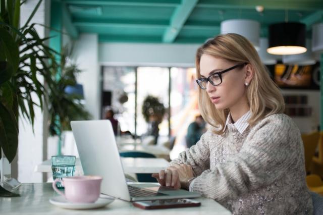 How Small Businesses Can Build a Revenue-Boosting Website cover picture