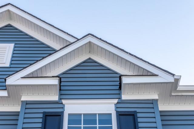 What Causes Siding Fading and How to Restore Its Beauty? cover picture