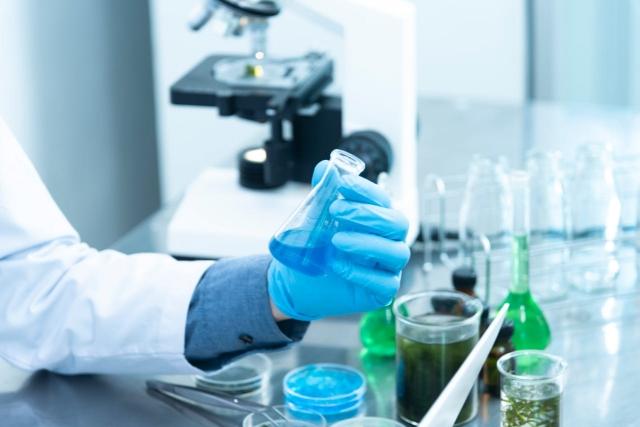 How Research Scientists Have Led to Breakthroughs in Oncology Treatment cover picture