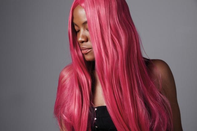 Ultimate guide to wigs: all you need to know about this fashion accessory cover picture