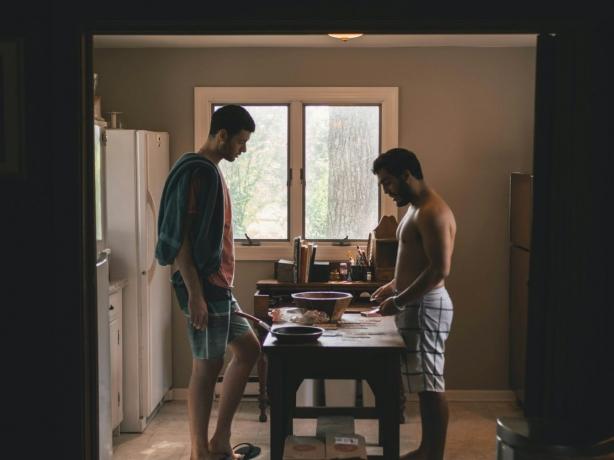 How to Make Life with Student Roommates So Much Easier? cover picture
