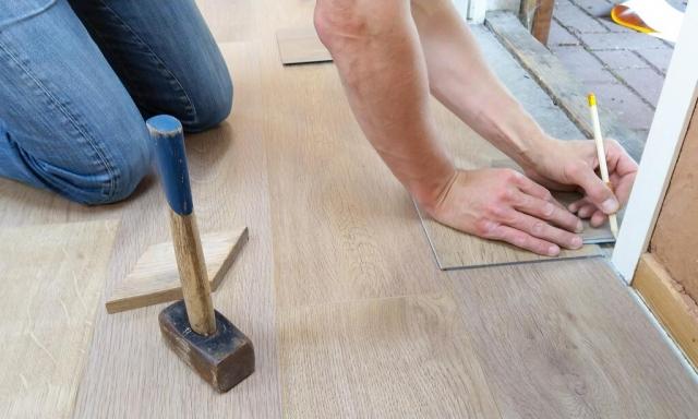 A Look at the Five Most Premium Tiles Available for Flooring cover picture
