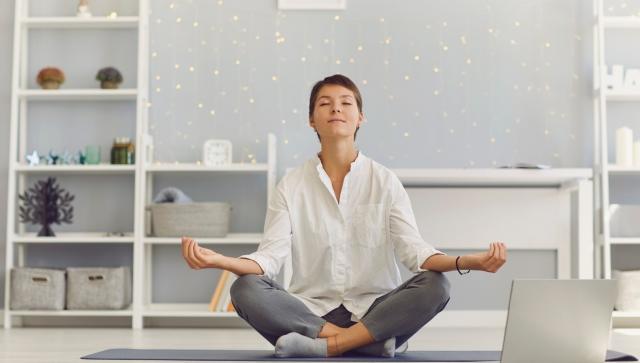 8 Signs Your Wellness Routine is Being Undermined by Your Environment cover picture