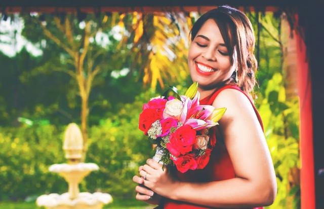Keep the Romance in a Long-Distance Relationship Alive With Flowers cover picture