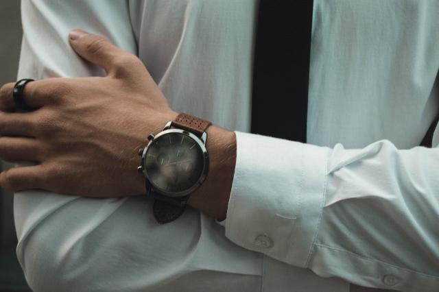 How to Tell if the Rolex You’re Buying is Real cover picture