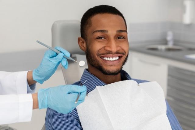 The Key Qualities of a Good Dental Implant Candidate cover picture