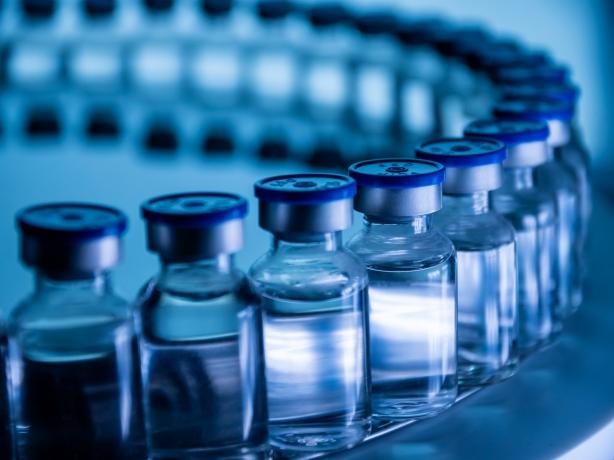The Importance of Sourcing Quality Peptides and Research Liquids for Your Lab cover picture