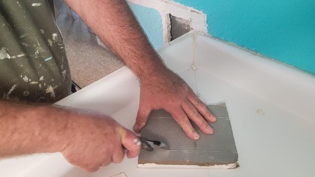 How To Replace Damaged Drywall cover picture