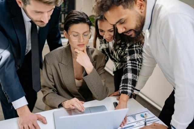 Internal Comms Is the New Marketing: Why Your Next Big Campaign Should Start with Employees cover picture
