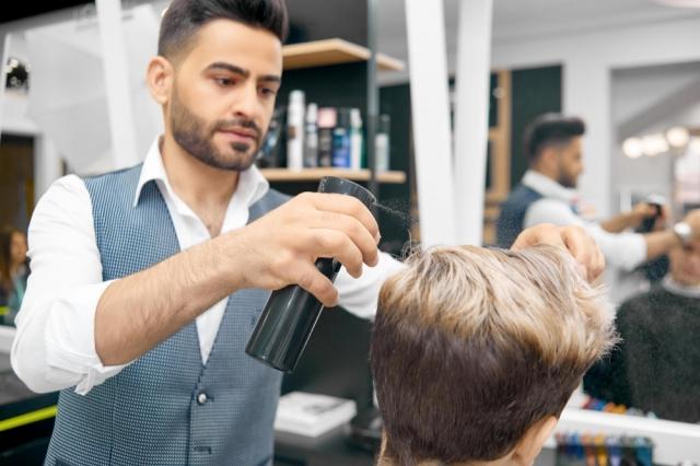 Hair Dye for Men: A Simple Way to Boost Confidence cover picture