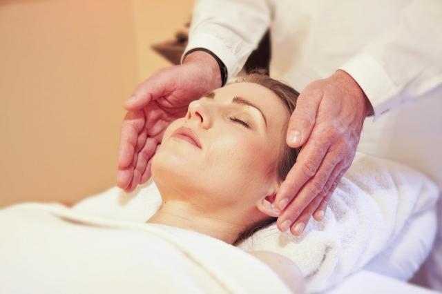 Understanding What CoolSculpting Treatment Is: Benefits and Consideration cover picture