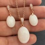 Breastmilk jewelry - a new way to treasure your memories forever cover picture