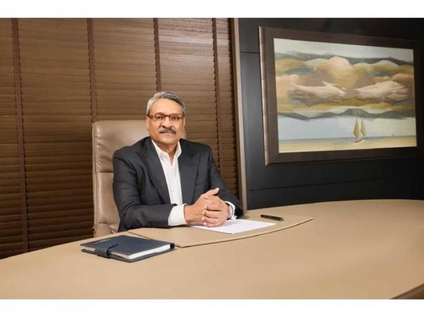 The Ground Beneath Growth: How Vinod Kumar Goenka Thinks in Land, Not Just Buildings cover picture