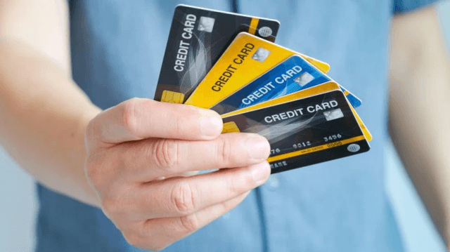 Key Things to Check Before Applying for a Lifetime Free Credit Card cover picture