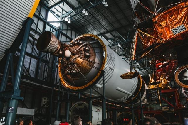 Study in UK: Aerospace Engineering From Top Universities! cover picture