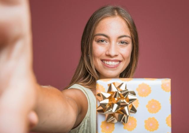 5 Reasons Why Custom Portraits Are the Ultimate Gift in 2025 cover picture