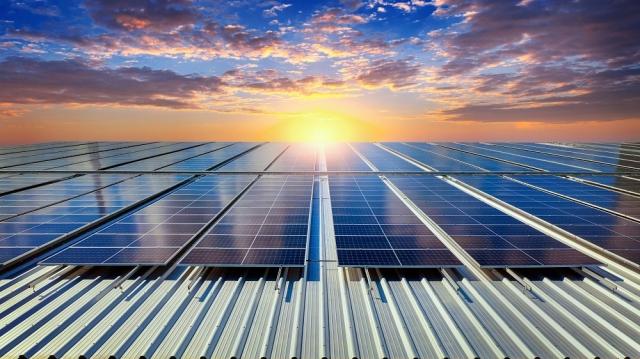 India's Solar Revolution: How Subsidies Are Making 5kW Solar Systems Affordable for Everyone cover picture