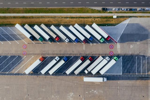 Essential Fleet Management Strategies for Maximum Efficiency and Safety cover picture
