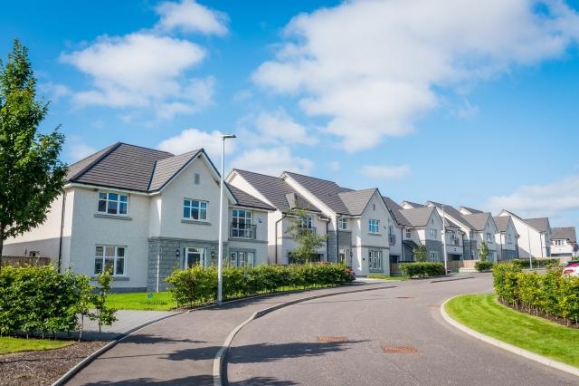 Essential Tips for First-Time Buyers in New Build Developments cover picture