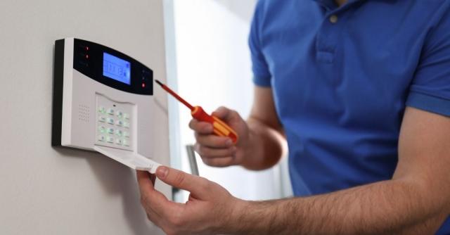4 Effective Ways To Boost Your Home’s Security cover picture