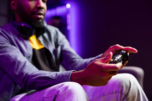 How Data Analytics is Transforming CS2 Performance and iGaming Strategies cover picture