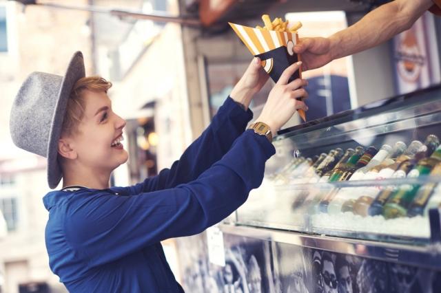 How Food Trucks are Redefining Street Dining cover picture