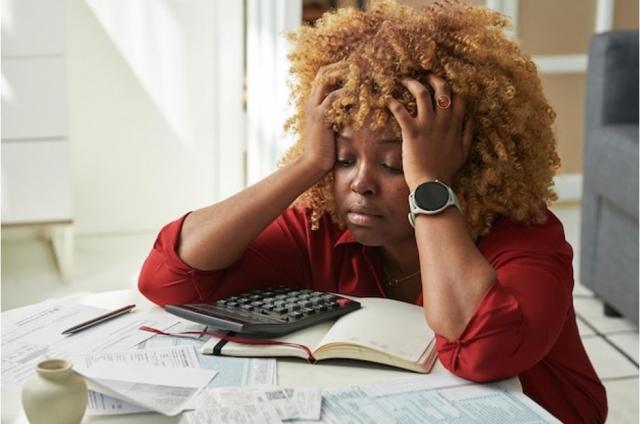Overcoming Financial Stress: Shifting Mindsets and Strategies for Positive Debt Management cover picture