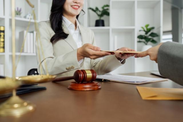 The Importance of Early Legal Representation in Cincinnati Criminal Cases cover picture