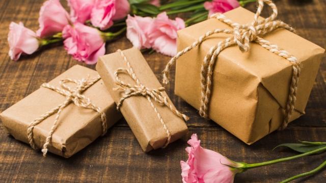 Purchasing Gift Hampers for Loved Ones — What You Should Consider cover picture