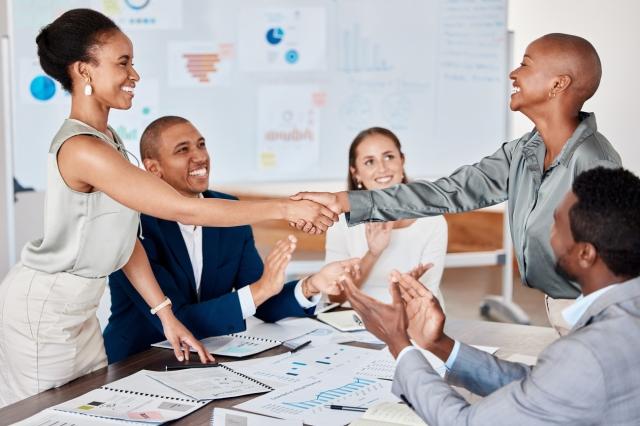 Breaking the Paycheck Cycle: On-Demand Earnings for Flexible Workforces cover picture