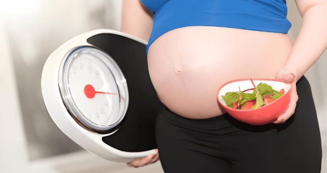 Post-Pregnancy Weight Loss: Simple Exercise and Nutrition Tips cover picture