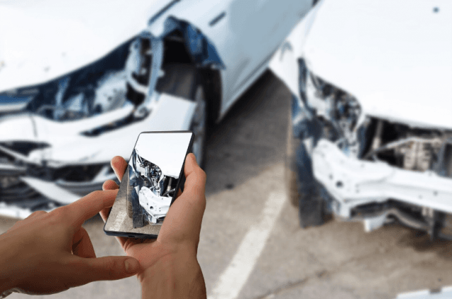 Got in a Car Wreck? How to Make an Accident Injury Claim cover picture