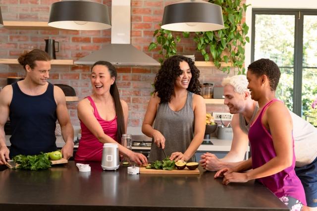Custom Coaching: The Key To Sustainable Body and Lifestyle Transformation cover picture