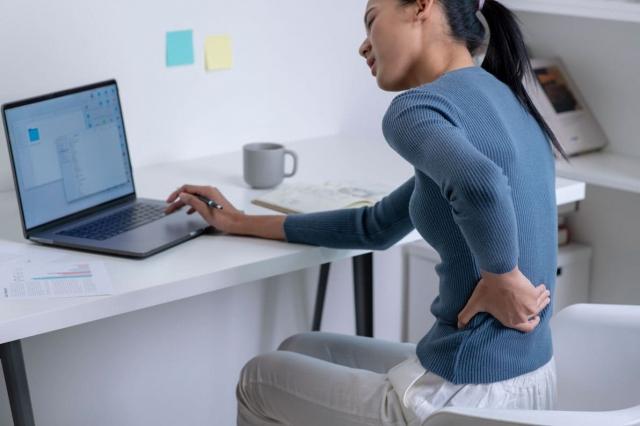 Top 10 Lifestyle Changes That Complement Pain Management Treatments cover picture
