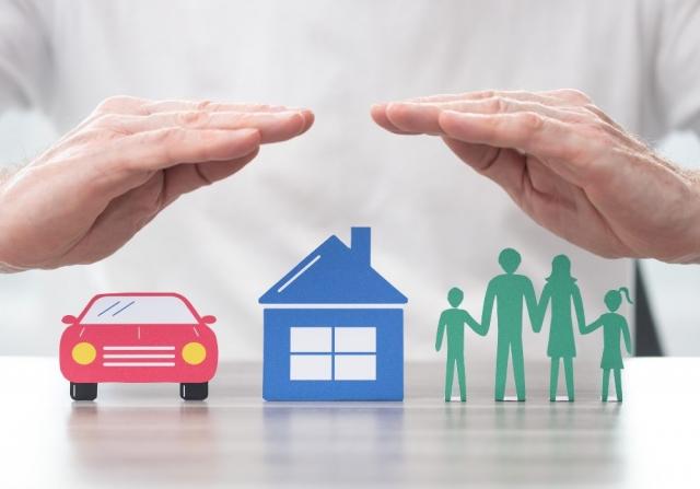 Why insurance for small businesses is essential cover picture