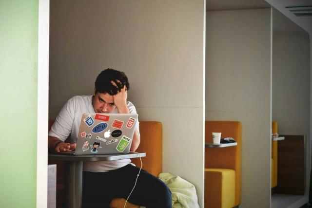 Millions of Americans Experiencing The Hidden Weight of Burnout cover picture