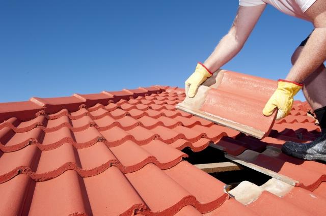 How Much Does a 1000 Square Foot Roof Cost in Blue Ash, Ohio? (2025 Guide) cover picture
