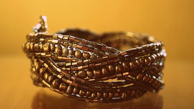 The 5 Types of Copper Jewelry Every Woman Should Own cover picture