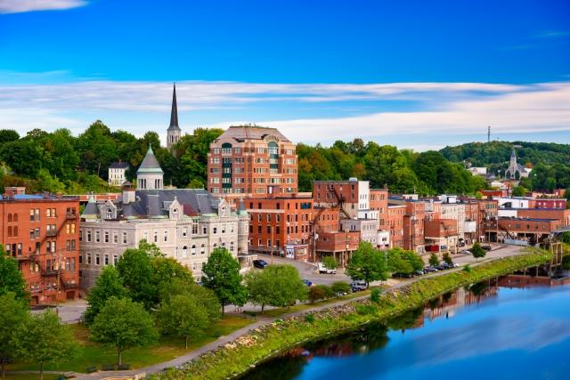 Exploring Nashua, NH: Things To Do and See cover picture
